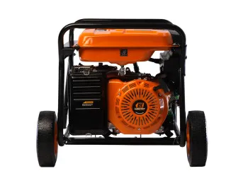 GENERADOR LUSQTOFF NAFTERO 220V-50HZ. 5 KVA.  ARRANQUE ELECTRICO C/BOT. MOTOR 4T